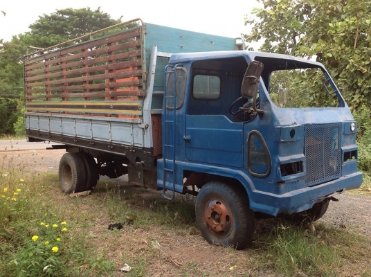 ราคานี้ไม่มีกระบะนะครับ ขายรถอีแต๋นพร้อมใช้งาน 6 ล้อ เกษตร เครื่องเกียร์ใหญ่ 6 สูบ HINO EH 100 150 แรงม้า