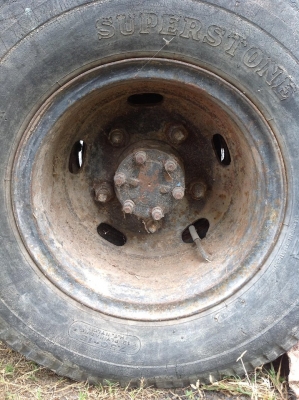 ราคานี้ไม่มีกระบะนะครับ ขายรถอีแต๋นพร้อมใช้งาน 6 ล้อ เกษตร เครื่องเกียร์ใหญ่ 6 สูบ HINO EH 100 150 แรงม้า ราคานี้ไม่มีกระบะนะครับ ขายรถอีแต๋นพร้อมใช้งาน 6 ล้อ เกษตร เครื่องเกียร์ใหญ่ 6 สูบ HINO EH 100 150 แรงม้า