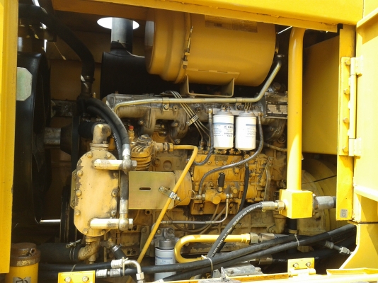 ขายรถตักล้อยาง LIUGONG ปี2011ใช้งานไม่กี่เดือนสภาพใหม่มากครับ