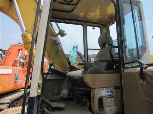 รถเก่านอก pc 120-5 สนใจโทร 082-7211671 อี๊ดสองห้อง รถเก่านอก pc 120-5 สนใจโทร 082-7211671 อี๊ดสองห้อง