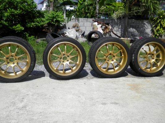 แม็ก18 5-114.3 กว้าง9นิ้ว 255/35/18ปี12 265/35/18ปี13