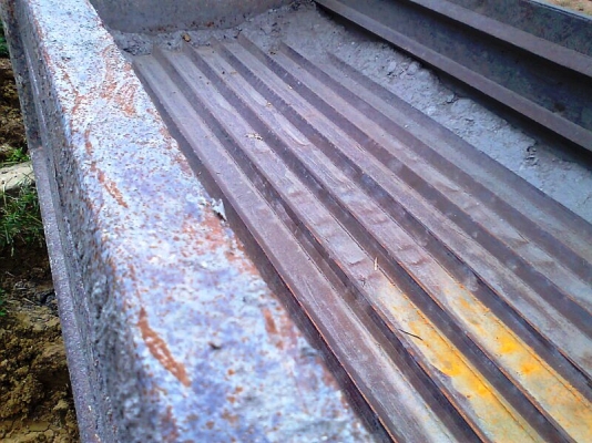 กระบะดั้มโคราช..รถสิบล้อ ยาว 6 เมตร ยาว 2.5 เมตร มาตรฐาน