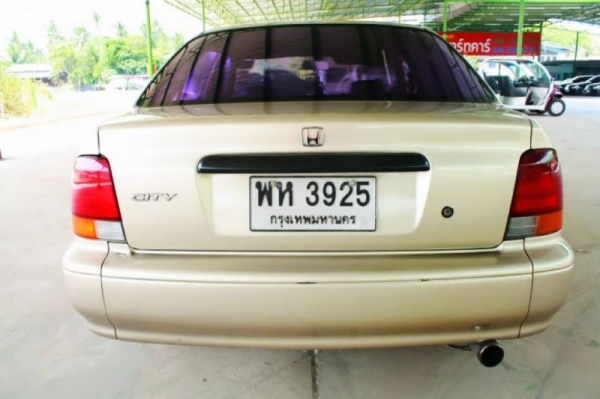 สภาพดีมาก รับประกันบอดี้ ไม่มีชนหนักไม่มีน้ำท่วม