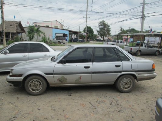 TOYOTA  CORONA 1987