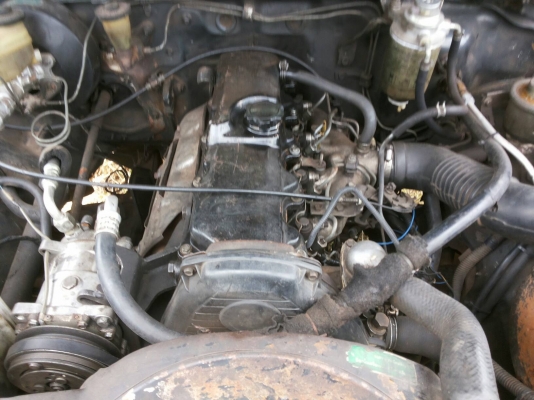 **78,000 บ.ต่อรองนิดหน่อย**ขายกระบะ4ประตู TOYOTA HILUX HERO 2.4D ปี33/90 ไมล์2หลุมแท้ วางเครื่อง2L ไมตี้(ลงเล่ม)เครื่องแน่น ไม่หลวมไม่เยิ้ม ช่วงล่างดีแน่น คัสซีดีไม่ผุ(สาดสีมา) ยางดี4เส้น ดิสหลัง สีดีเก็บมา ภายในสวยคอนโซลครบ พ.พาวเวอร์ แอร์เย็น กระบะไม่ผุ