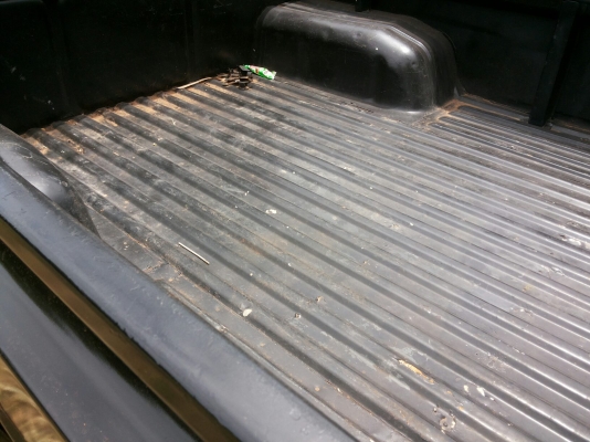 **78,000 บ.ต่อรองนิดหน่อย**ขายกระบะ4ประตู TOYOTA HILUX HERO 2.4D ปี33/90 ไมล์2หลุมแท้ วางเครื่อง2L ไมตี้(ลงเล่ม)เครื่องแน่น ไม่หลวมไม่เยิ้ม ช่วงล่างดีแน่น คัสซีดีไม่ผุ(สาดสีมา) ยางดี4เส้น ดิสหลัง สีดีเก็บมา ภายในสวยคอนโซลครบ พ.พาวเวอร์ แอร์เย็น กระบะไม่ผุ