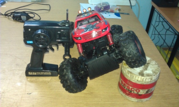 ขายรถบังคับไต่หิน 1/12เล่นไม่กี่ครั้ง