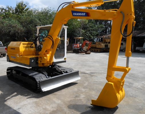 ขายรถขุด YANMAR YB 1800(YB40) เก่านอก