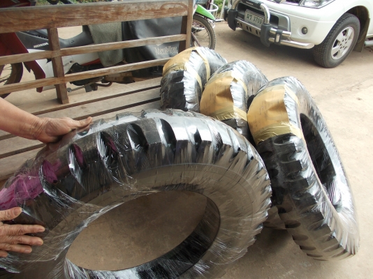 m601ลูกค้าซื้อจริงเราส่งจริงขอบคุณลูกพี่นพนนต์ที่สั่งยางเราส่งเรียร้อยสี่เส้น 17200