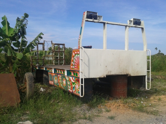 ขายด่วนแพเทเลอร์บรรทุกรถเกี่ยวข้าว มีบันไดไฮโดริกครบชุดพร้อมใช้