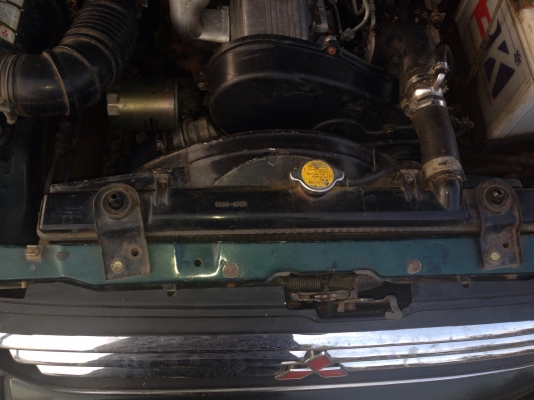 MITSUBISHI L200 STRADA SINGLE 2.5 MT ปี 40 เครื่องแน่นแรงดี ภายในคอนโซลครบพร้อม พวงมาลัยเพาเวอร์ ภายนอกกระบะพื้นมีผุบ้างเล็กน้อย ช่วงล่างคัชซีสวยไม่มีผุ ยางสภาพดี 60\% พร้อมใช้งาน เอกสารทะเบียนครบพร้อมโอน ราคาต่อรองได้ครับ MITSUBISHI L200 STRADA SINGLE 2.5 MT ปี 40 เครื่องแน่นแรงดี ภายในคอนโซลครบพร้อม พวงมาลัยเพาเวอร์ ภายนอกกระบะพื้นมีผุบ้างเล็กน้อย ช่วงล่างคัชซีสวยไม่มีผุ ยางสภาพดี 60\% พร้อมใช้งาน เอกสารทะเบียนครบพร้อมโอน ราคาต่อรองได้ครับ