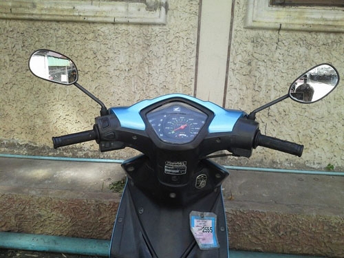 wave 110 I ปี 53 หลุดจำนำ ไม่มีเล่ม โอนไม่ได้ แต่มีสัญญาซื้อขายให้ สำเนาหน้าเล่ม ต่อภาษี พรบ.ได้ปกติจ้า ใช้ตจว.คุ้มๆๆๆ  15,000 รวมส่งฟรีทั่วประเทศจ้า