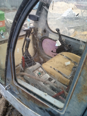 ขายด่วน หัวเก๋งkobelco mark v สภาพสวยพร้อมใช้งานครับ ขายด่วน หัวเก๋งkobelco mark v สภาพสวยพร้อมใช้งานครับ