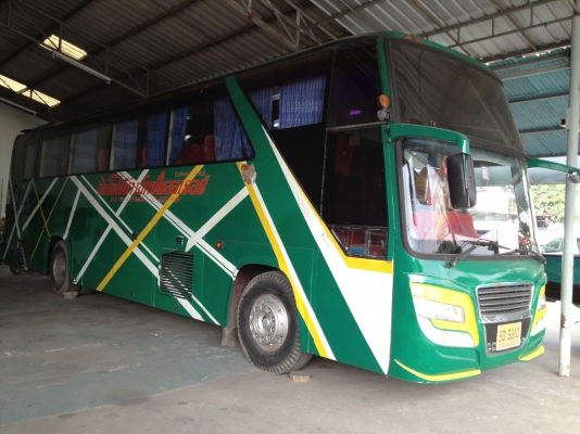 ขายรถบัส 12 ม. แชสซี BENZ เครื่อง HINO 210 แรงม้า ขายรถบัส 12 ม. แชสซี BENZ เครื่อง HINO 210 แรงม้า