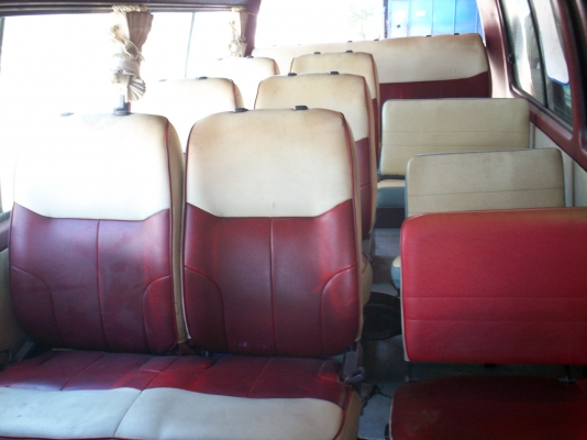 ขายเบาะพับ4แถว ใส่รถตู้หัวจรวด 2000บาท 0890671028