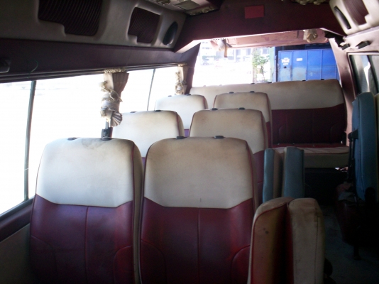 ขายเบาะพับ4แถว ใส่รถตู้หัวจรวด 2000บาท 0890671028