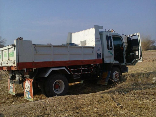 ฝากขาย 6 ล้อดั้มพ์ Deca 195 แรงสภาพพร้อมใช้งาน