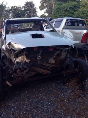 วีโก้เเคปเครื่อง3000 ปี04 สีเทา ราค185000 บาท