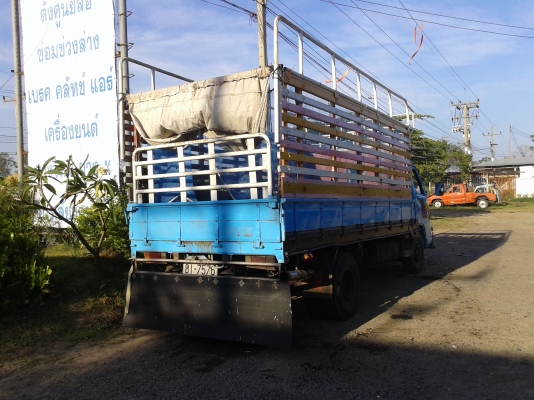 ขายหกห้อ  ISUZU NKR พร้อมใข้งาน ราคาถูก
