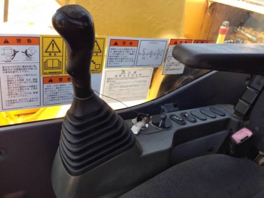 ขายรถแบคโฮ KOMATSU PC200-8 รถปี2009 ทำงาน 5พันกว่าชั่วโมง มีกล้องหลัง (มีVDO ครับ )สภาพสวย นำเข้าจากญี่ปุ่น ติดต่อ 081-2990958 ขายรถแบคโฮ KOMATSU PC200-8 รถปี2009 ทำงาน 5พันกว่าชั่วโมง มีกล้องหลัง (มีVDO ครับ )สภาพสวย นำเข้าจากญี่ปุ่น ติดต่อ 081-2990958