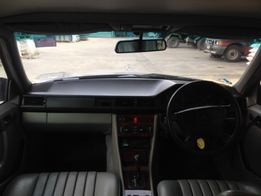 ขายรถBenz E200 W124 สีบรอนเงิน