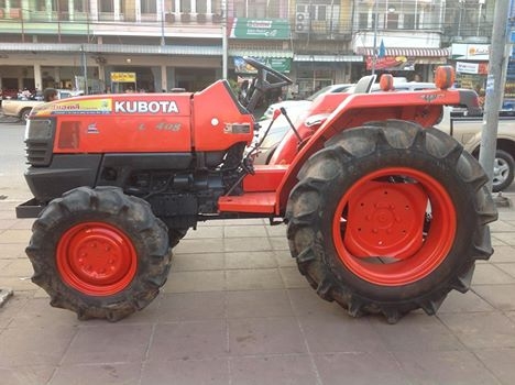 แทรกเตอร์คูโบต้า L3408  สภาพดีเยี่ยม เดิมๆ ทั้งคัน พร้อมใช้งาน แถมจอบหมุน  1  ตัว