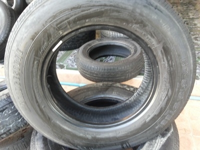 ขายยาง195R15C ปี 12/3เส้นปี11/1เส้น BRIDGESTONE RD623 1 ชุด
