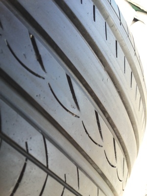 ขายยาง235/55/17 ปี 3111 YOKOHAMA ADVAN JAPAN 1 ชุด