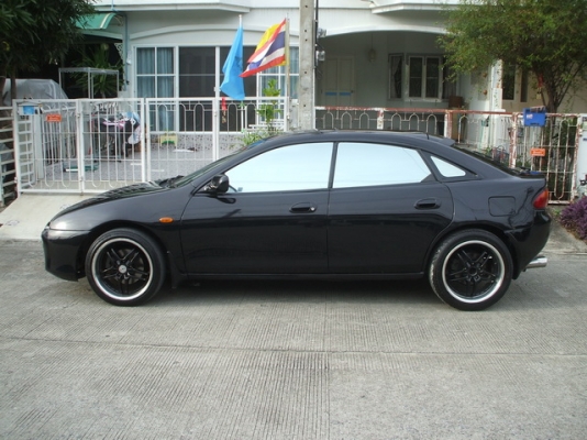 ขายMAZDA323 ตาหยี ปี96 แต่งตัวนอก ซันรูฟ ติดแก๊สแล้ว ด่วน