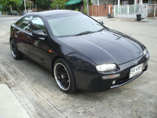 ขายMAZDA323 ตาหยี ปี96 แต่งตัวนอก ซันรูฟ ติดแก๊สแล้ว ด่วน