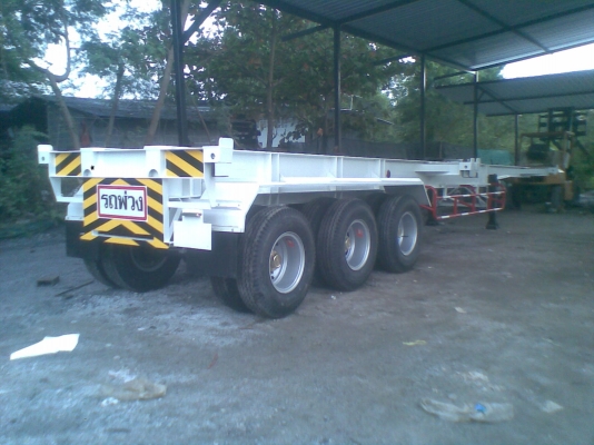 ขายหางพื้นเรียบ3เพลา....ราคาพิเศษ460000ไปเลยใหม่ๆๆ