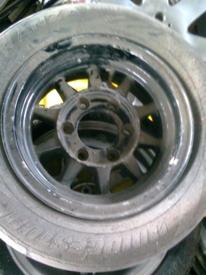 แม็กเรโทรR14  6/139 1คู่พร้อมยางไม่ได้ล้าง