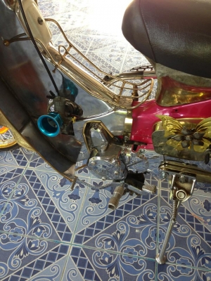 ขาย HONDA C100 ชุบทองหมดคัน ทะเบียนเครื่องพร้อมโอน