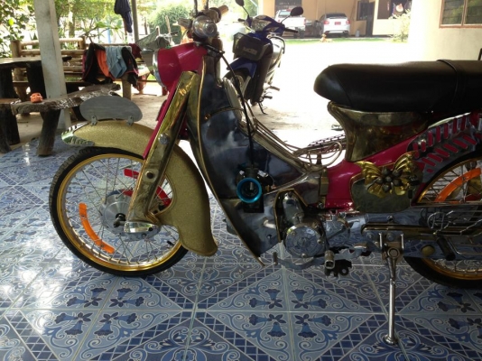 ขาย HONDA C100 ชุบทองหมดคัน ทะเบียนเครื่องพร้อมโอน