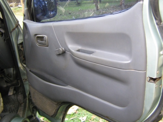 ขายด่วนรถตู้ปี94สภาพพร้อมใช้