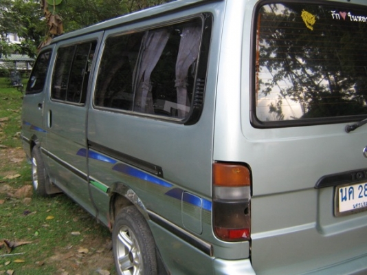 ขายด่วนรถตู้ปี94สภาพพร้อมใช้