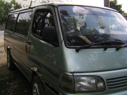 ขายด่วนรถตู้ปี94สภาพพร้อมใช้