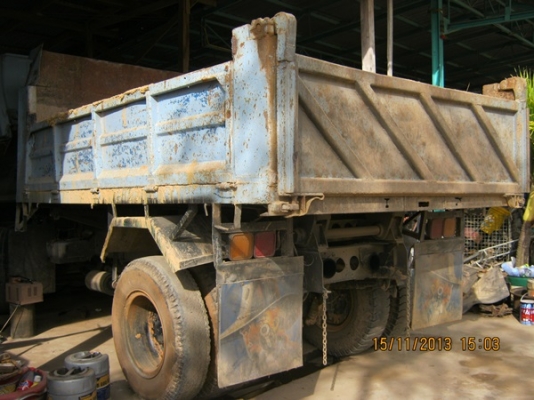 ขายรถดั้มอีซูซูร็อคกี้FTR12 FAเครื่อง220 แรงม้า6BG-1 -เทอร์โบเครื่องเสียงเต็มที่ รถห้างน็อต 8 ตัวดั้