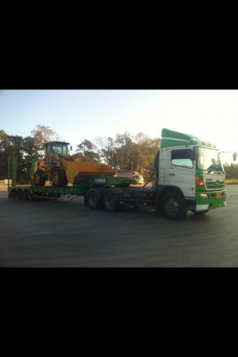 บริการขนย้ายเครื่องจักรกลหนัก ( หางพิเศษ ) บริการขนย้ายเครื่องจักรกลหนัก ( หางพิเศษ )