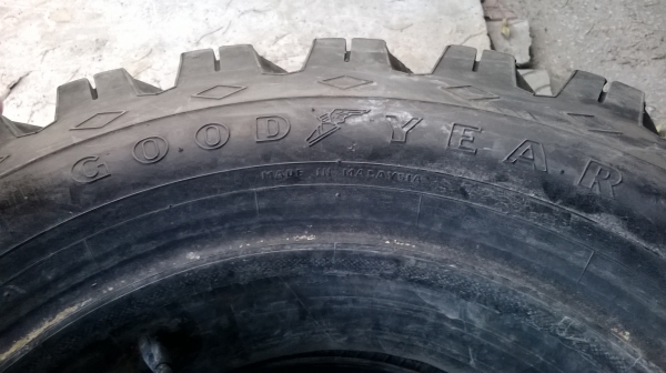 ขายาง ก.ไก่ GOODYEAR 7.5ขอบ16ชุดละ8500
