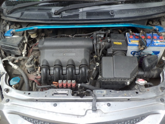 ขายดาวน์ JAZZ Auto ปี 2006 ครับ ขายดาวน์ JAZZ Auto ปี 2006 ครับ