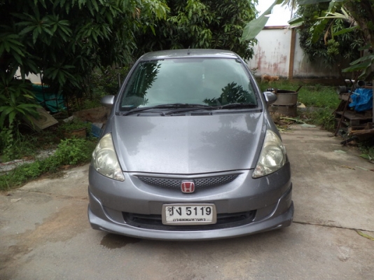 ขายดาวน์ JAZZ Auto ปี 2006 ครับ ขายดาวน์ JAZZ Auto ปี 2006 ครับ