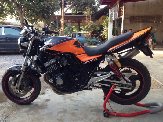 CB 400 ทะเบียนแท้ เล่มพร้อม CB 400 ทะเบียนแท้ เล่มพร้อม