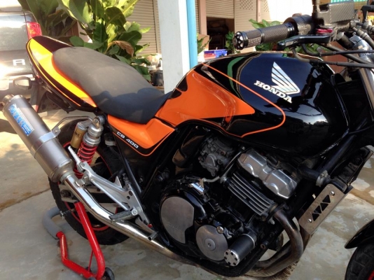 CB 400 ทะเบียนแท้ เล่มพร้อม CB 400 ทะเบียนแท้ เล่มพร้อม
