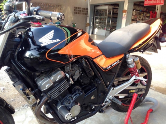 CB 400 ทะเบียนแท้ เล่มพร้อม CB 400 ทะเบียนแท้ เล่มพร้อม