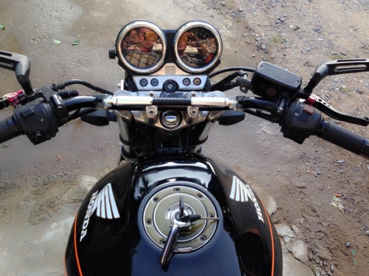 CB 400 ทะเบียนแท้ เล่มพร้อม CB 400 ทะเบียนแท้ เล่มพร้อม