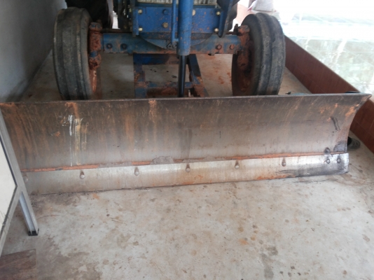 ขายรถไถfordรถสวยครับพร้อมโอนครับรถทำงานอยู่เดิมๆทั้งคัน