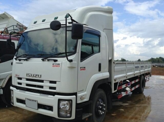 ขายด่วน ISUZU FTR 240 แรง กระบะยาว 7.70 เมตร ปลายปี'53