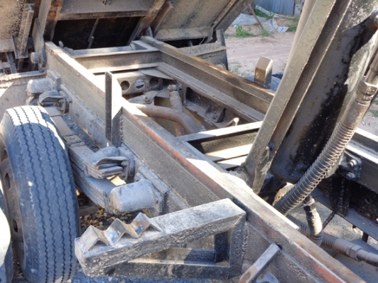 หกล้อดั้ม