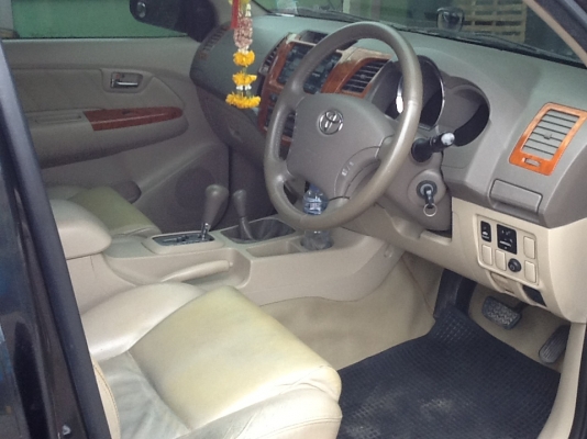 ขายดาวร์ ฟอจูนเนอร์ ติด LPG30,000 =12,312x47เดิมๆไม่มีชนสด569,000